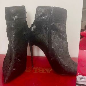 Christian  Louboutin